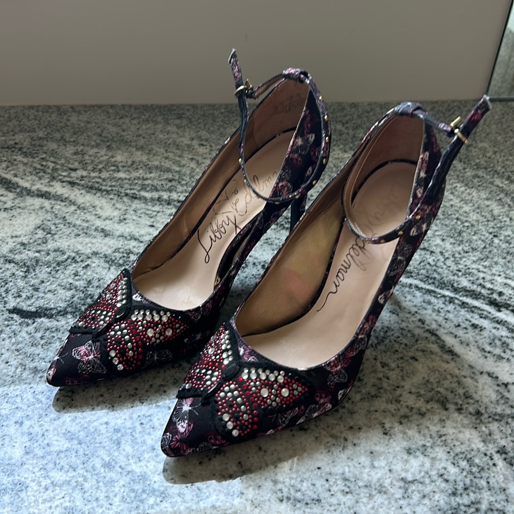 Gorgeous Libby Edelman Sequin Butterfly Pumps - Size 7
